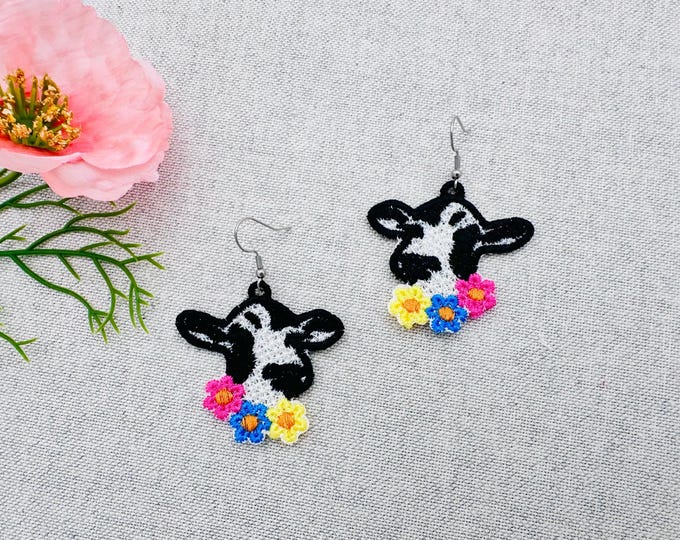 Cute Floral Wreath Cow Cowgirl Earrings charm pendant FSL freestanding lace machine embroidery designs kids girls pretty earrings ITH