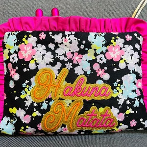 Glitter vinil manuscrito ponto de cetim itálico fonte glitter htv camada apliques máquina bordado desenhos cetim & glitter fonte alfabeto