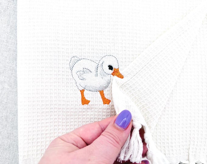 Cute Playing Baby Goose Gosling Animal Thief kitchen dish towel Farm bird Mama machine embroidery designs ITH project simply in the hoop
