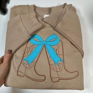 Cowboy Cowgirl Boots and Bow side bow split seam Applique machine embroidery designs Girl t-shirt Bow ribbon many sizes from 5 to 10 inch