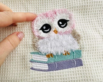 Cute fringed fluffy Owl reading Books little bookworm machine embroidery designs chenille fur fringe in the hoop kids smart Owl bird Book