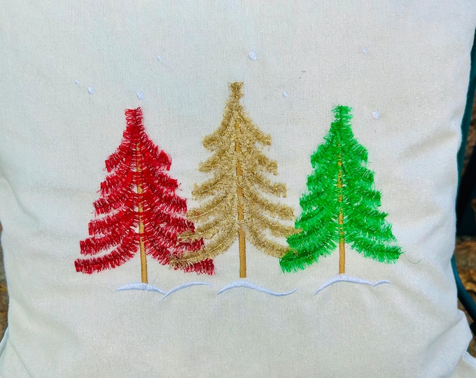 Fringed fluffy Christmas tree 3 trees in a row pine forest cute fluffy chenille machine embroidery designs sizes 6 up to 10inch Merry Xmas
