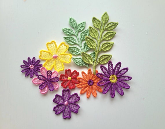 flower embroidery latte stina Lサイズ flower embroidery latte stina Lサイズ
