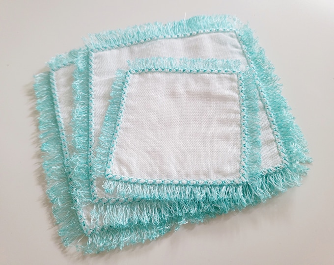 Fringed edge Napkins napkin doily coaster in assorted sizes ITH in the hoop easy machine embroidery designs for your sweet home kitchen