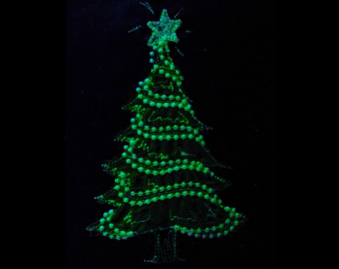 Merry Christmas tree - glow in the dark special designed machine embroidery design hoop size 4x4, 5x7 instant download