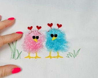 Cute little Chicks machine embroidery designs Fringed Fluffy Chick 2 in a row chenille farm bird small chicken baby kids awesome fur design