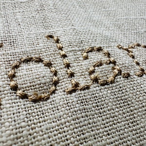 Máquina de bordado com efeito de ponto à mão, designs em mini tamanhos variados, letras do alfabeto, bloco de fonte, ponto de semente, bx incluído