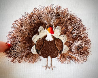 Fringed fluffy chenille Turkey Thanksgiving thanks fall machine embroidery designs awesome Gobbler bird fringe ITH in the hoop embroidery