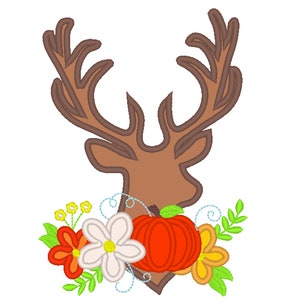 Sagoma di cervo autunnale bandiera del giardino autunnale testa di cervo floreale con bellissimi fiori disegni di ricamo a macchina con corona applique