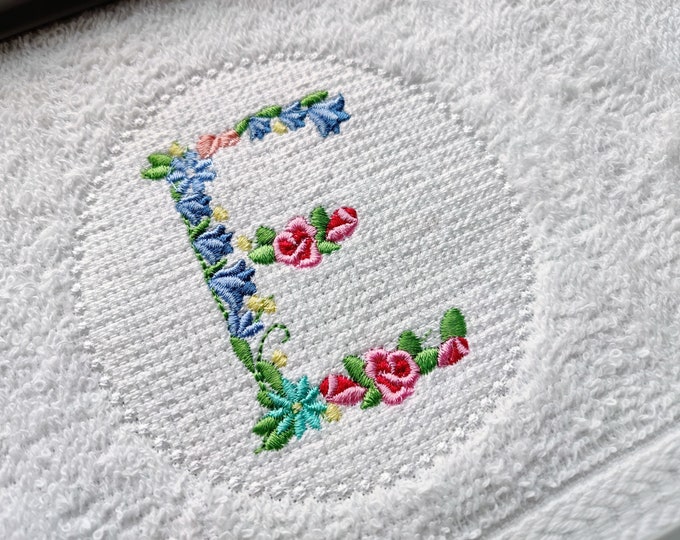 Meadow Bluebell Rose Floral letter E monogram flowers flower flowered machine embroidery designs 2, 3 and 4 inches