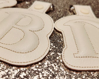 Special Puffy Puff foam Classic Key fob snap tab Monogram A thru Z in the hoop ITH keyfob bag tag keychain machine embroidery designs