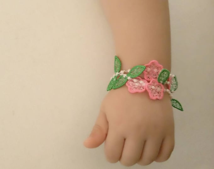 Lace baby bracelet FSL, Free standing jewelry embroidery design  4x4  water soluble stabilizer EMBROIDERY