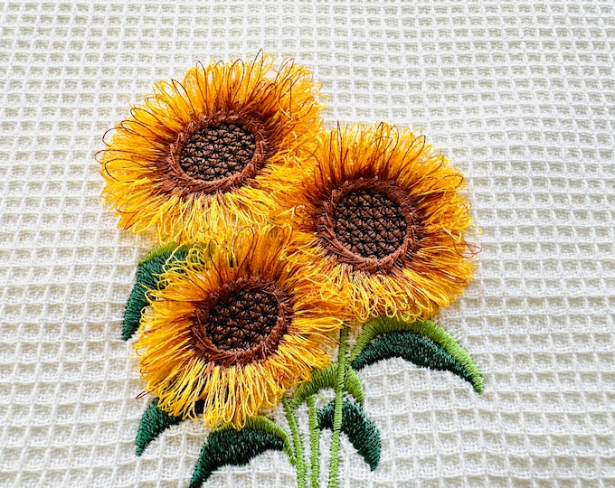 Sunflowers Fringed Flowers Fluffy Fringe Sunflower in 4 Sizes Embroidery Files machine embroidery designs download Sunflower fuzzy design