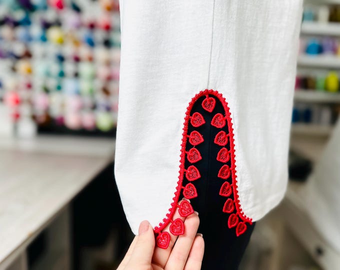 Valentine Heart FSL split seam side bow Hearts machine embroidery designs freestanding lace charm girls tshirt sweatshirt in the hoop simply