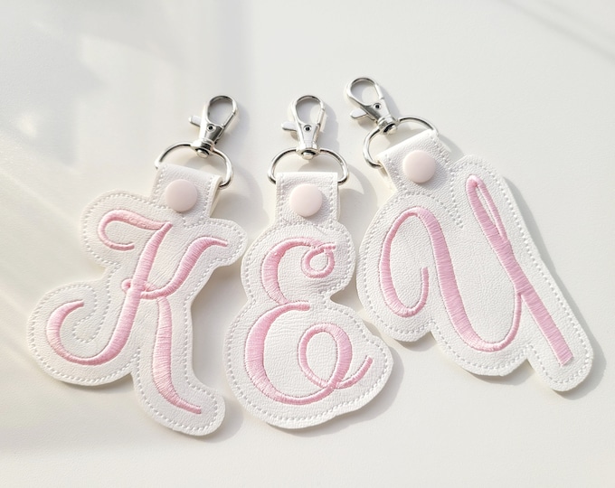 Key fob snap tab Monogram script initial letters from A up to Z in the hoop ITH keyfob bag tag keychain machine embroidery designs hoop 4x4