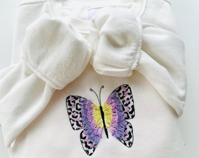 Mini Butterfly with fringed fluffy wings and leopard print machine embroidery designs chenille fringe in the hoop summer Butterfly design