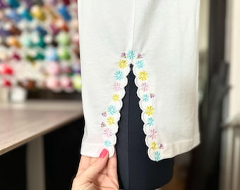 Spring Floral scallop edge side bow split seam machine embroidery designs kids outfit t-shirt sweatshirt flowered Flower assorted sizes
