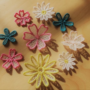 Mini delicate lace flowers collection SET of 4 FSL floral flower mini designs, free standing lace machine embroidery designs in mini size