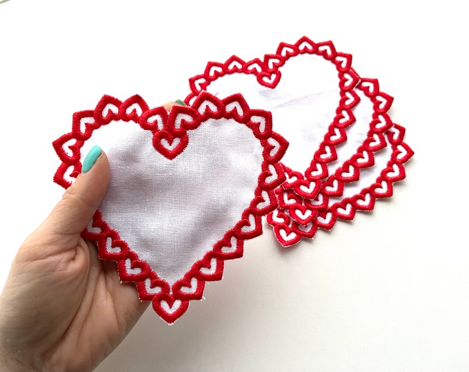 Valentine’s Day Heart shape napkin doily coaster easily ITH in the hoop machine embroidery designs Valentine quick gift idea Heart edge