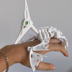 3D Printed Poseable Dinosaur Figure - Articulated Skeleton Pteranodon with Glass Eyes