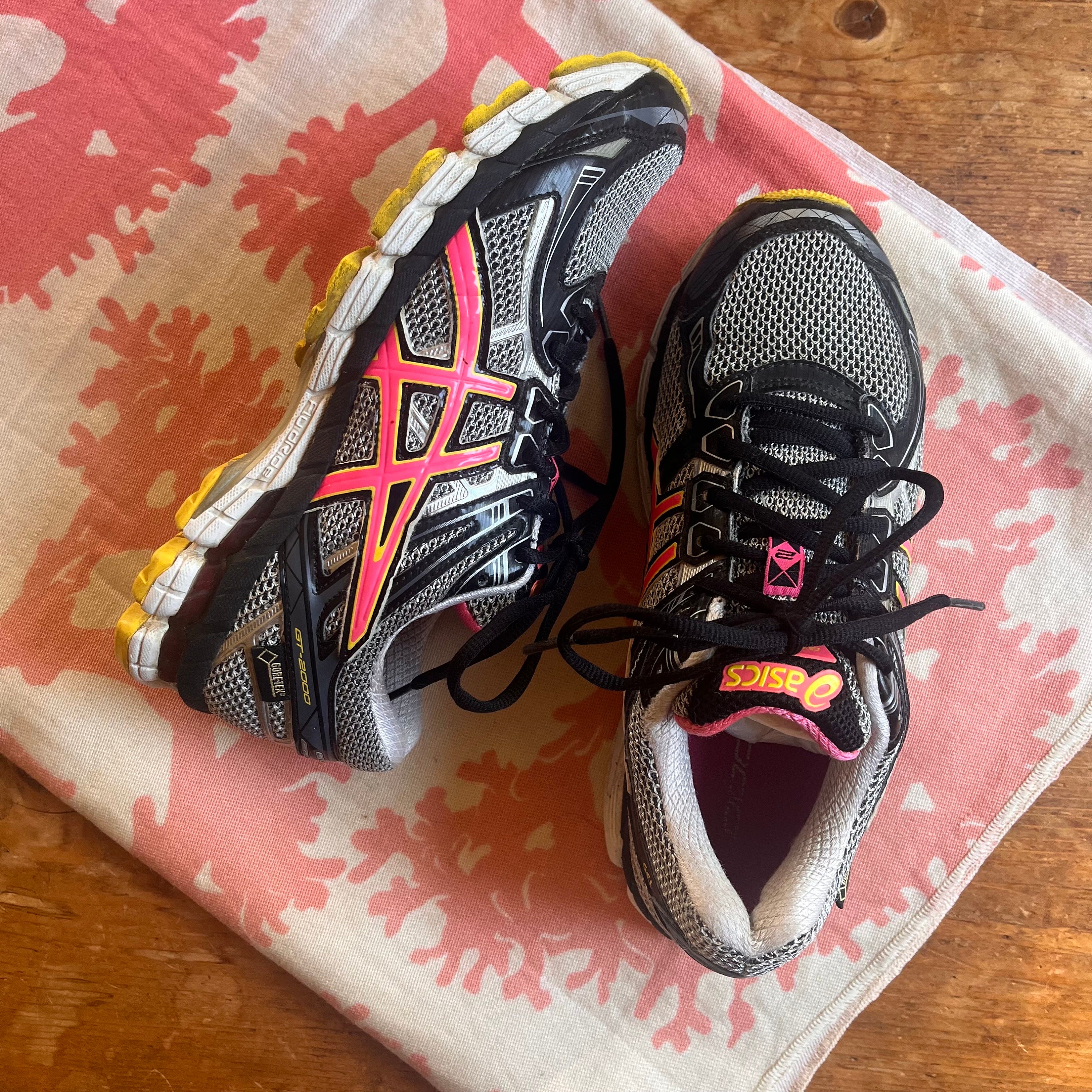 90s Asics Shoes - Etsy