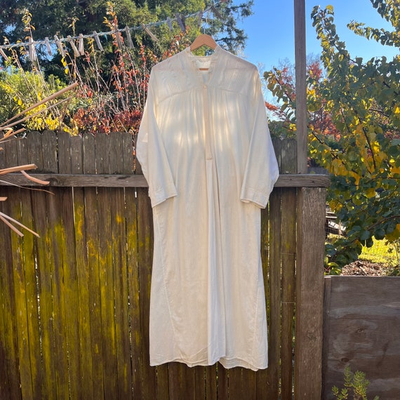 Antique White Cotton Gauzy Nightgown - image 1