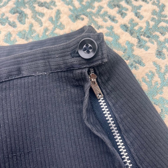 1940s-50s Black Cotton Side-zip Shorts - image 5
