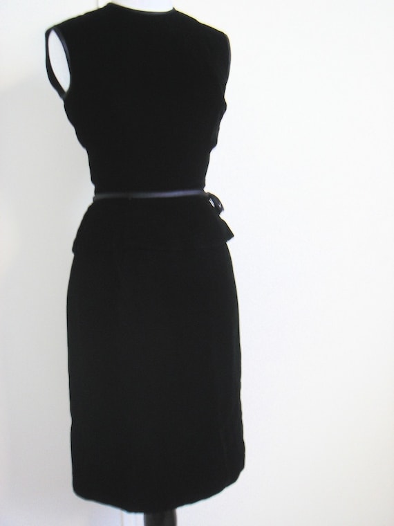 Vintage Suzy Perette Black Velvet Sheath Dress