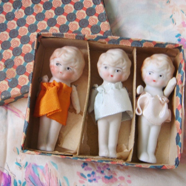 Vintage 20's Bisque Dolls-Sisters