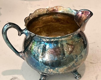 Vintage Oneida Heirloom Colonial Suite Silverplate Footed Creamer – Heavy Rainbow Patina – EP – Scalloped Rim