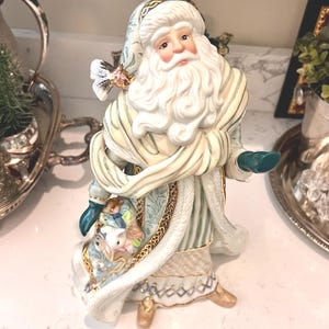 Fitz and Floyd Signature Collection “Gregorian Santa” – Madeline Collins – Hand-Painted Porcelain Figurine – Collectible Christmas Decor