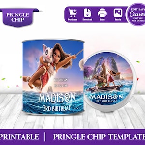 Cheerful Moana Birthday Label Pringle & Pringle Lid Mockup invite on the wooden table Includes Clouds and Flowers Motifs featuring Moana Characters Perfect for Kids Party. Editable Canva Temple.