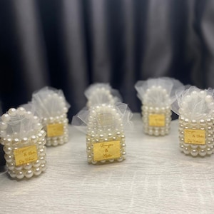Personalized Pearl Wedding Favor Bags: Luxury Bridal Shower Candy