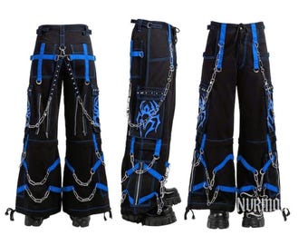 Pantalones cargo alternativos negros y azules con estampado de araña de Halloween, estilo gótico Y2K cyberpunk.