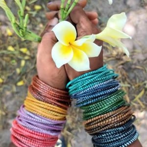 Old flip flop bangles, reclaimed rubber bangles handmade in Mali, set of 12 rubber bracelets, surfer bracelets, gift for her