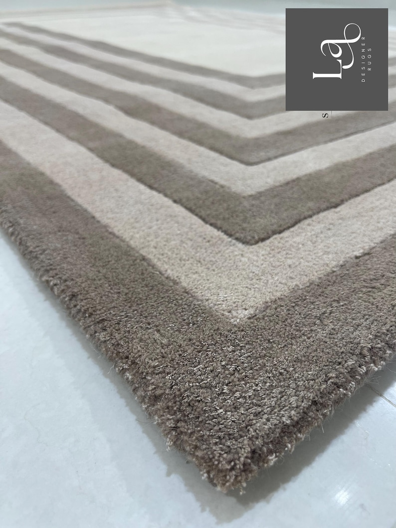 Modern Concentric Rectangular Pattern Tufted Rug in Beige and Brown Tones image 5