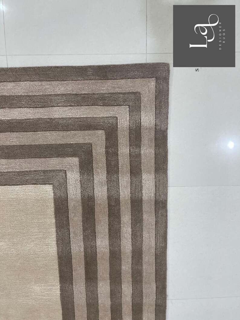Modern Concentric Rectangular Pattern Tufted Rug in Beige and Brown Tones image 6