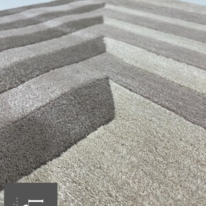 Modern Concentric Rectangular Pattern Tufted Rug in Beige and Brown Tones image 4