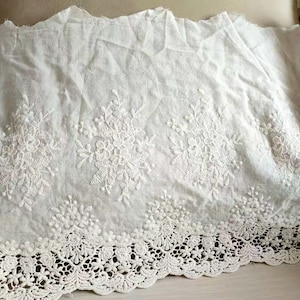 Breite Spitzenbesatz Baumwolle Floral Gestickte Stoff Spitze 13 &quot;Breit Puppenkleid Unterwäsche Kostüm DIY Bastelbedarf Massenware 2 Farben
