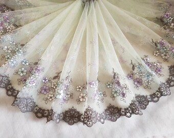 2 Yards Lace Trim Floral Embroidered Light Green Tulle Lace 9 Inches Wide High Quality