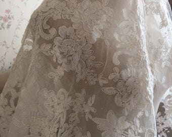 Fabulous Alencon Lace Fabric Luxury Ivory Wedding Lace Embroidered Retro Tulle Lace 51.9 Inches Wide 1 Yard