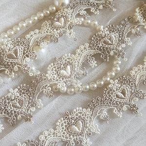 2 kleuren 2 Yards Prachtig kaki Venetië Lace Trim Geschulpte Hart Borduurwerk Ketting Benodigdheden 1,77 Inch Breed