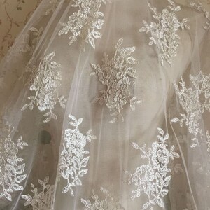 Elegent Lace Fabric Rose Flowers Embroidered With Silver Thread Bridal ...