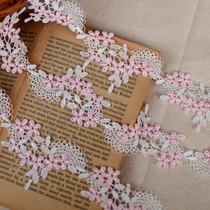 2 Yards 2 Colors Exquisite Venice Lace Trim Scalloped Flowers Embroidery Necklace Supplies 2 Inches Wide