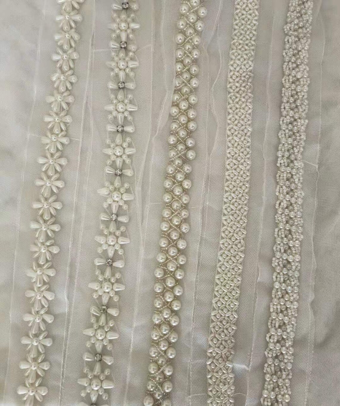 Ivory Beaded Lace Trim T221