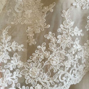 Ivory Pearl Sequin Lace Chiumbo