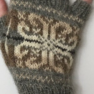 Hand Knit Fingerless Gloves, Natural Colored Local Farm Yarn, Motif Pattern, Adult Size S/M, Wool and Mohair, Natural Fibers image 4