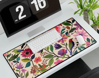 Floral Desk Mat: Colorful Workspace Accessory - Non-Slip Rubber Base