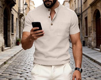 Men's Fitted Waffle Knit Short-Sleeved Henley Shirt