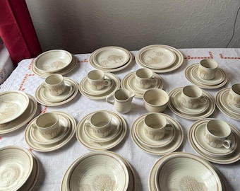 Vintage Churchill Homespun „Trees“ Geschirrset, England